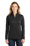 The North Face  Embroidered Women's Tech 1/4-Zip Fleece Thumb