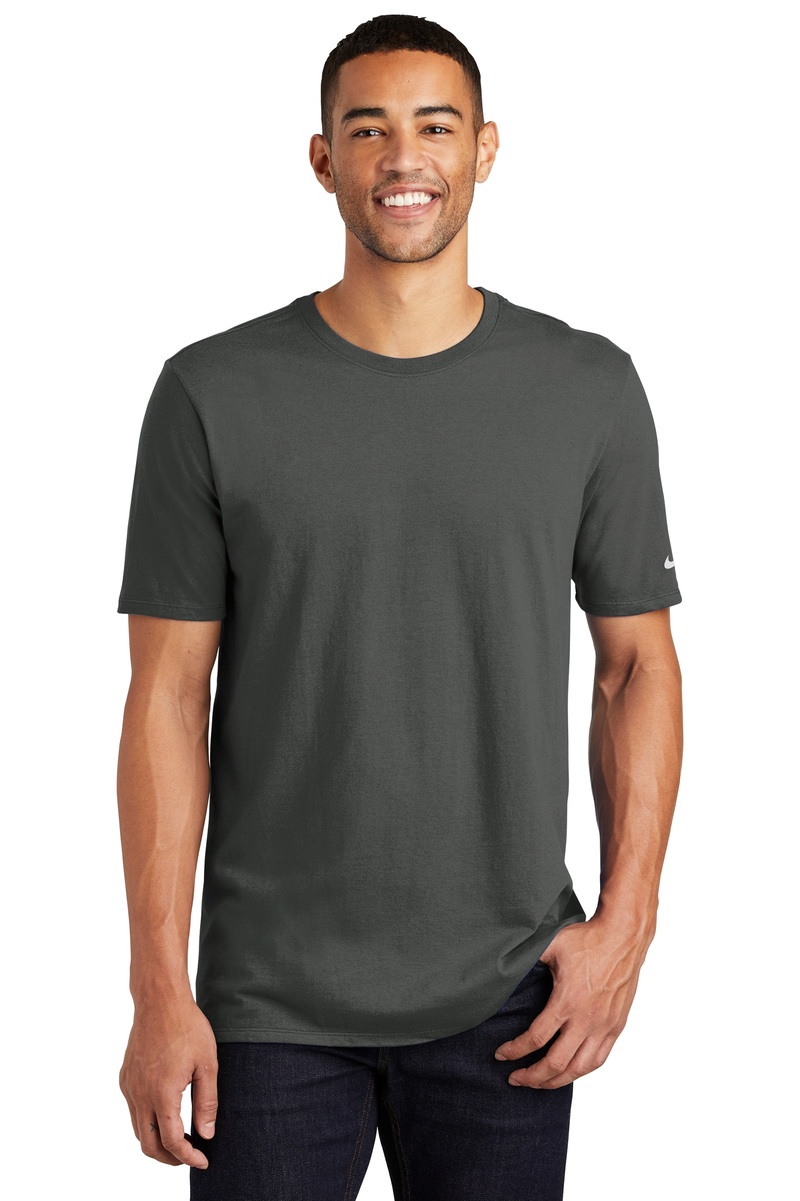 Nike Embroidered Men's Core Cotton Tee